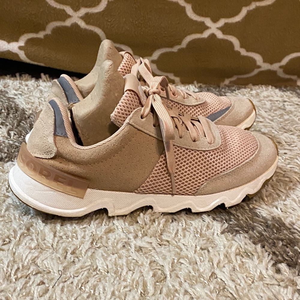 Sorel Women's Tan Sneakers